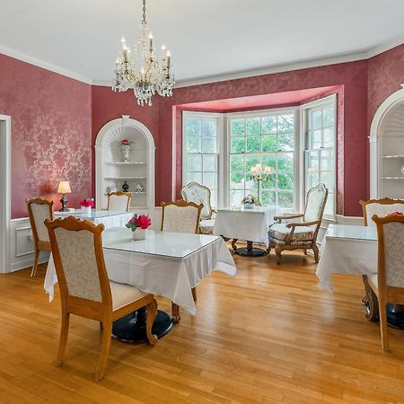 Beland Mansion-Blooming Garden Suite! Fort Smith Ngoại thất bức ảnh